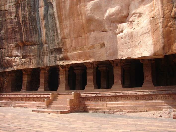 Badami, Badami Cave Temple