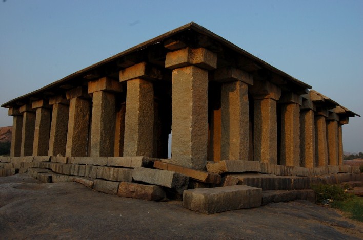 64 pillars temple, Anegundi. Image source Raghu