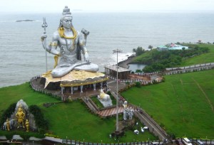 murudeshwara shiva statue. Image source Wiki