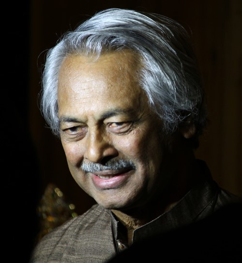 Girish Kasaravalli. Photographer Omshivaprakash https://commons.wikimedia.org/wiki/File:Girish_Kasaravalli_2014.JPG