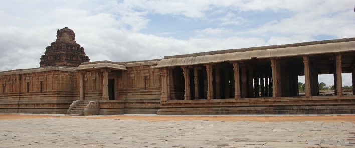 Pattabhirama temple, Hampi. Photographer Dinesh Kannambadi