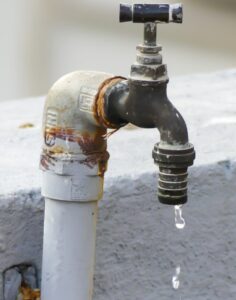 Bangalore Water Issue. Source Alexandre Lecocq, Unsplash
